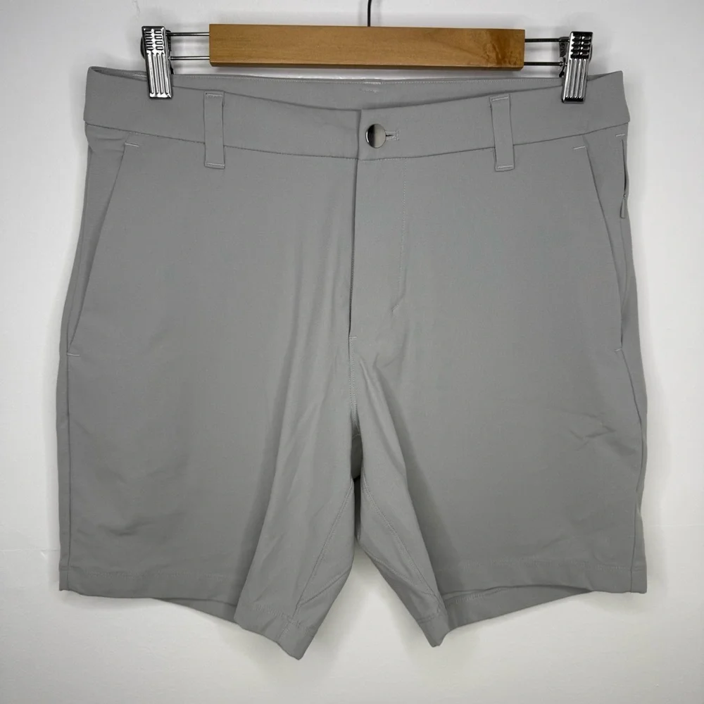 LULULEMON Men’s Seal Grey Commission Classic Fit Shorts 7” Warpstreme